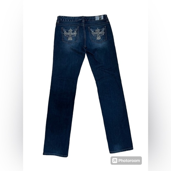 Authentic Guess foxy, skinny  leg denim jeans for women. - Picture 2 of 6